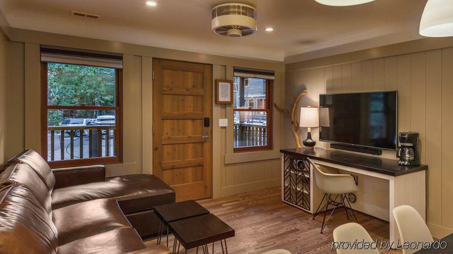 Homewood Cedar Crest Cottages מראה חיצוני תמונה