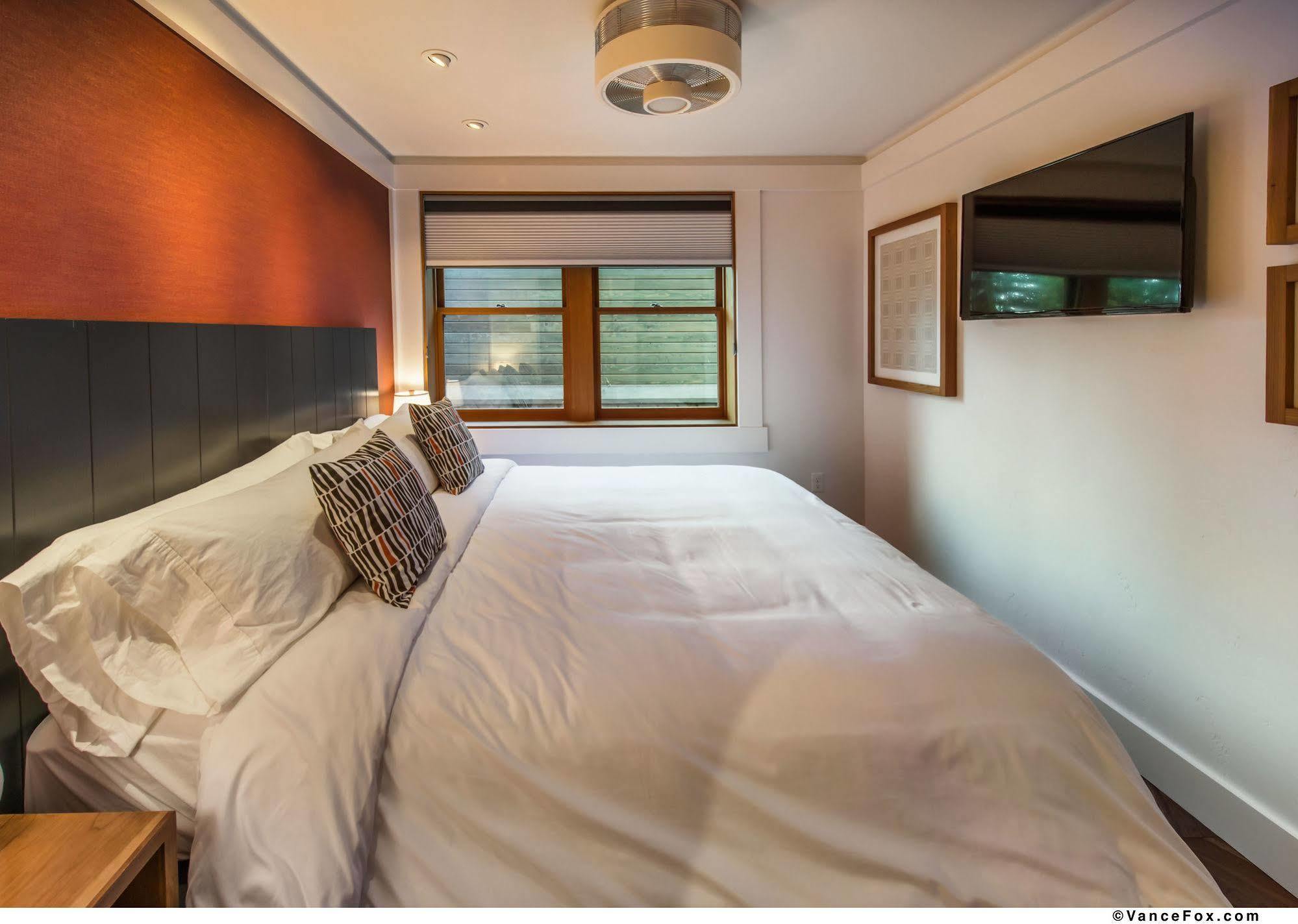 Homewood Cedar Crest Cottages מראה חיצוני תמונה
